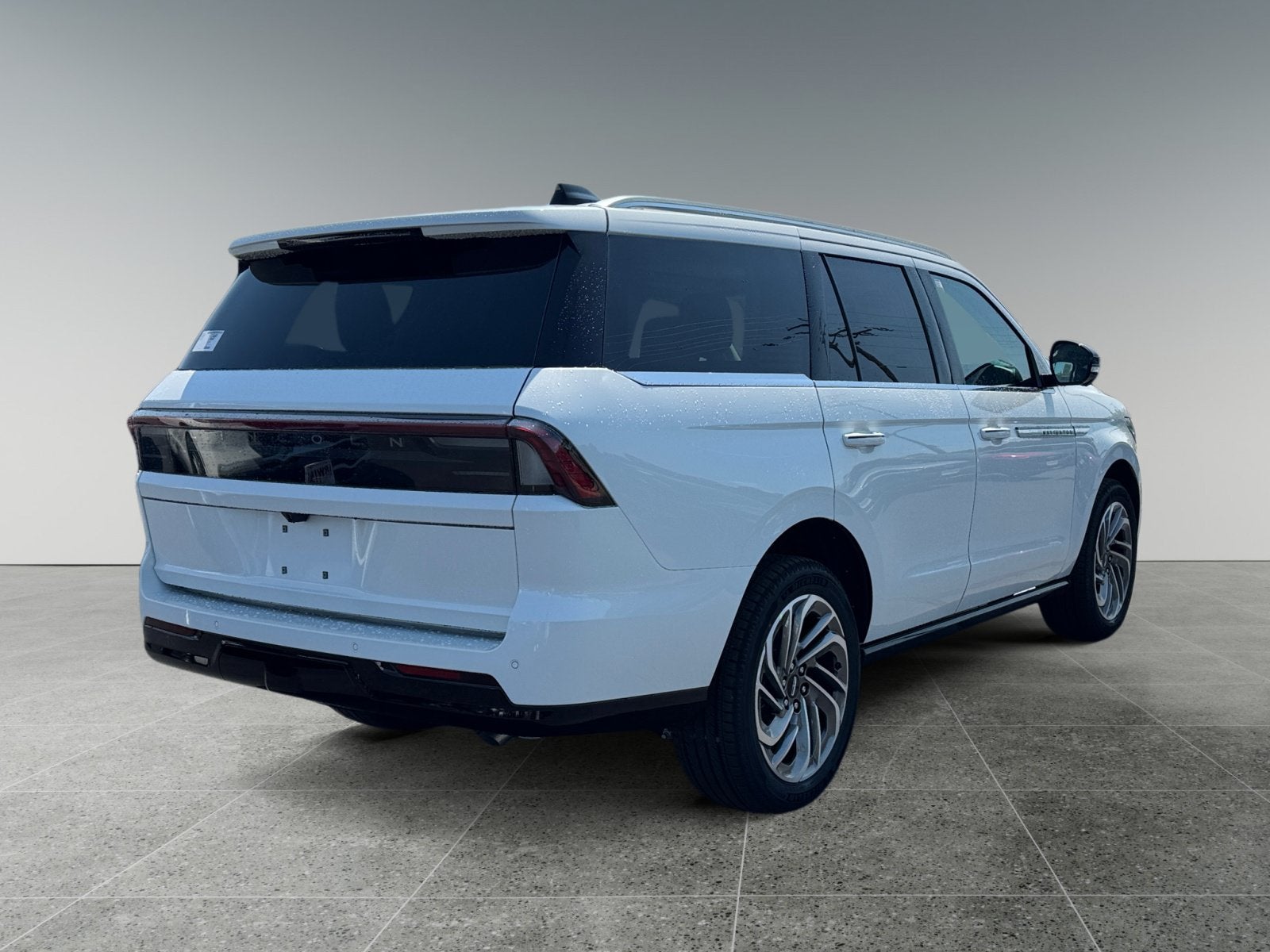 2027 Lincoln Navigator Reserve