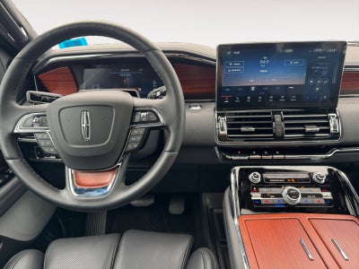 2024 Lincoln Navigator L Reserve