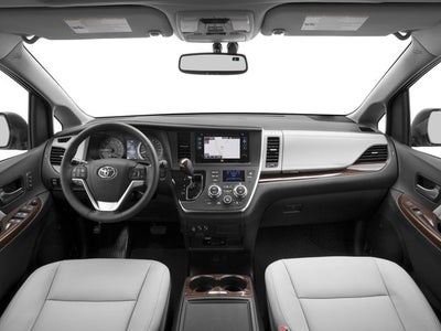 2017 Toyota Sienna XLE