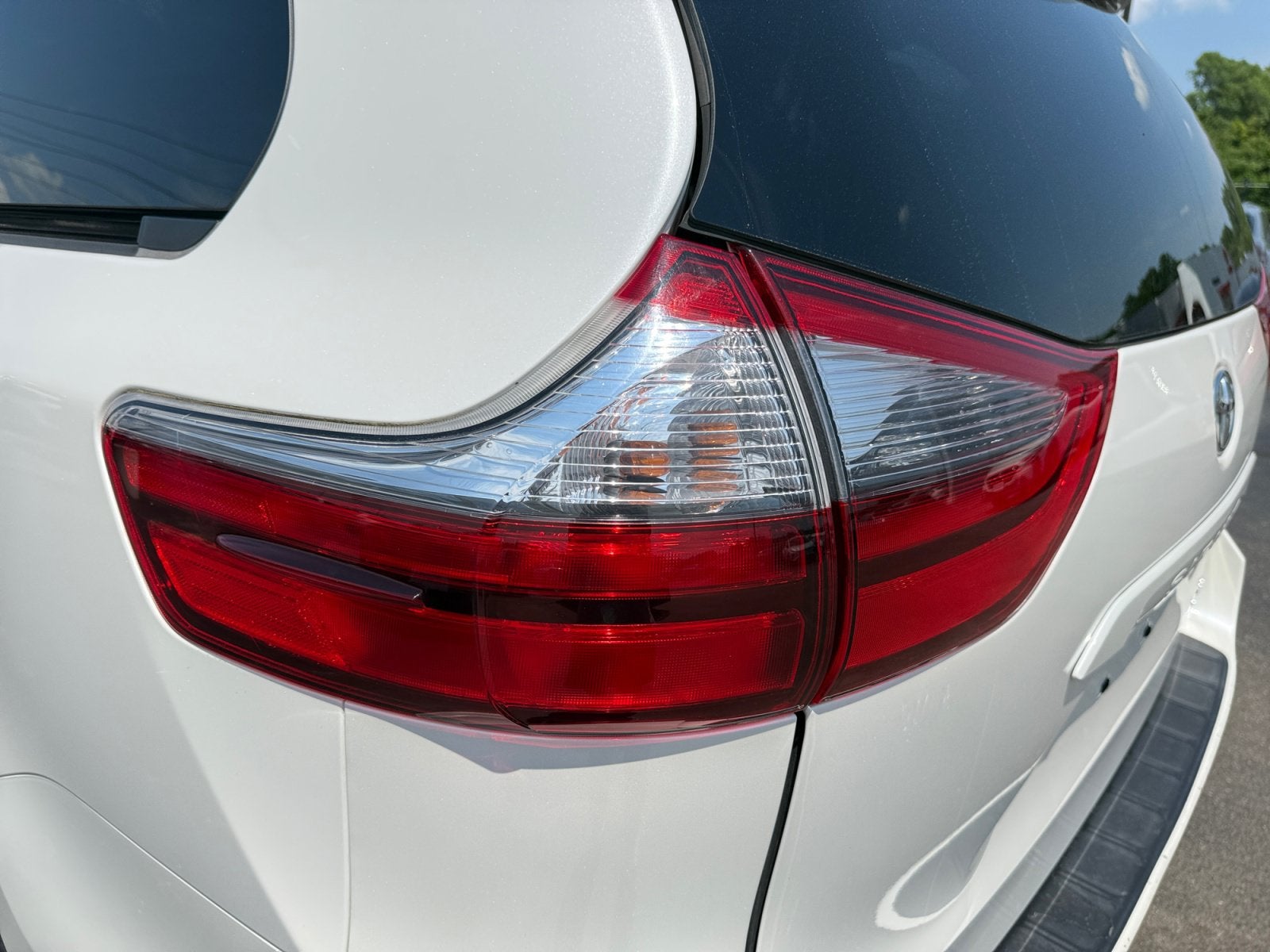 2020 Toyota Sienna XLE