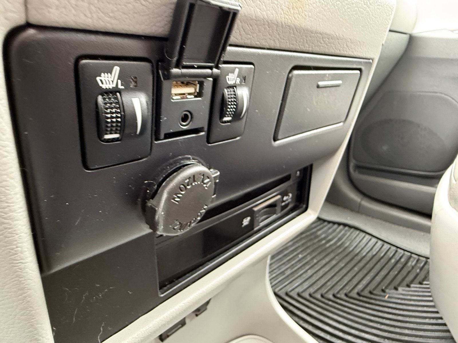 2020 Toyota Sienna XLE