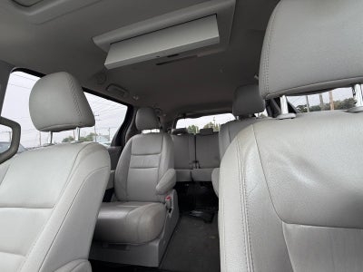 2020 Toyota Sienna XLE