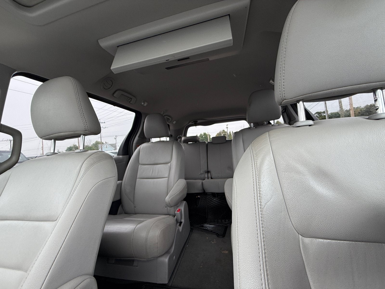 2020 Toyota Sienna XLE