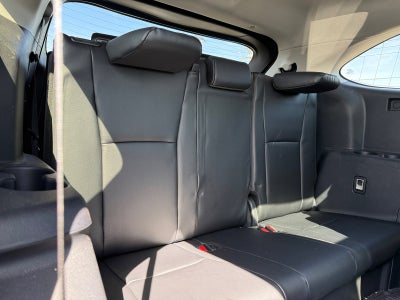 2025 Toyota Highlander Hybrid Platinum