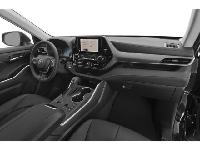 2023 Toyota Highlander Base