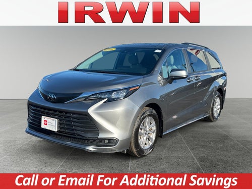 2026 Toyota Sienna LE