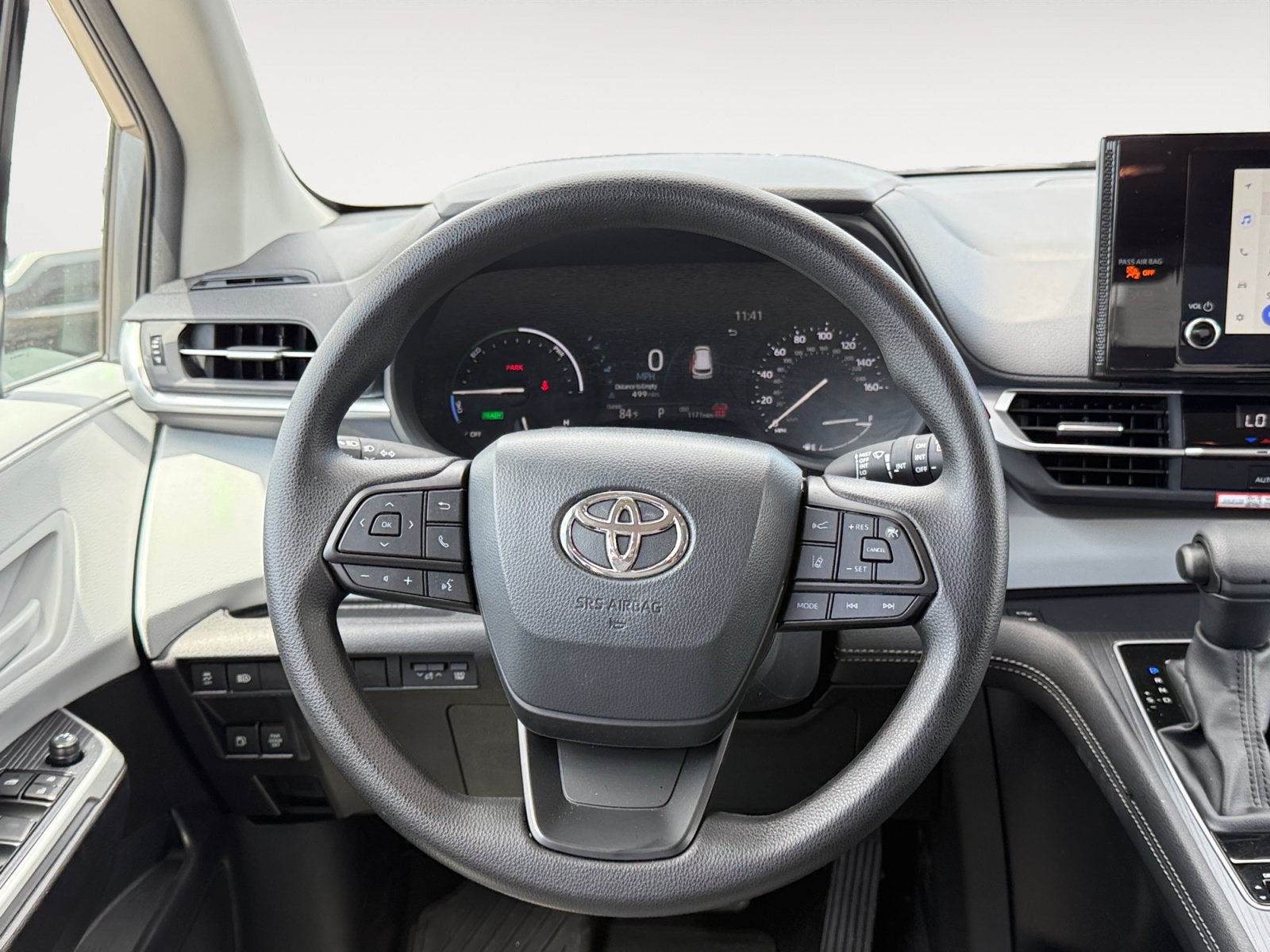 2026 Toyota Sienna LE