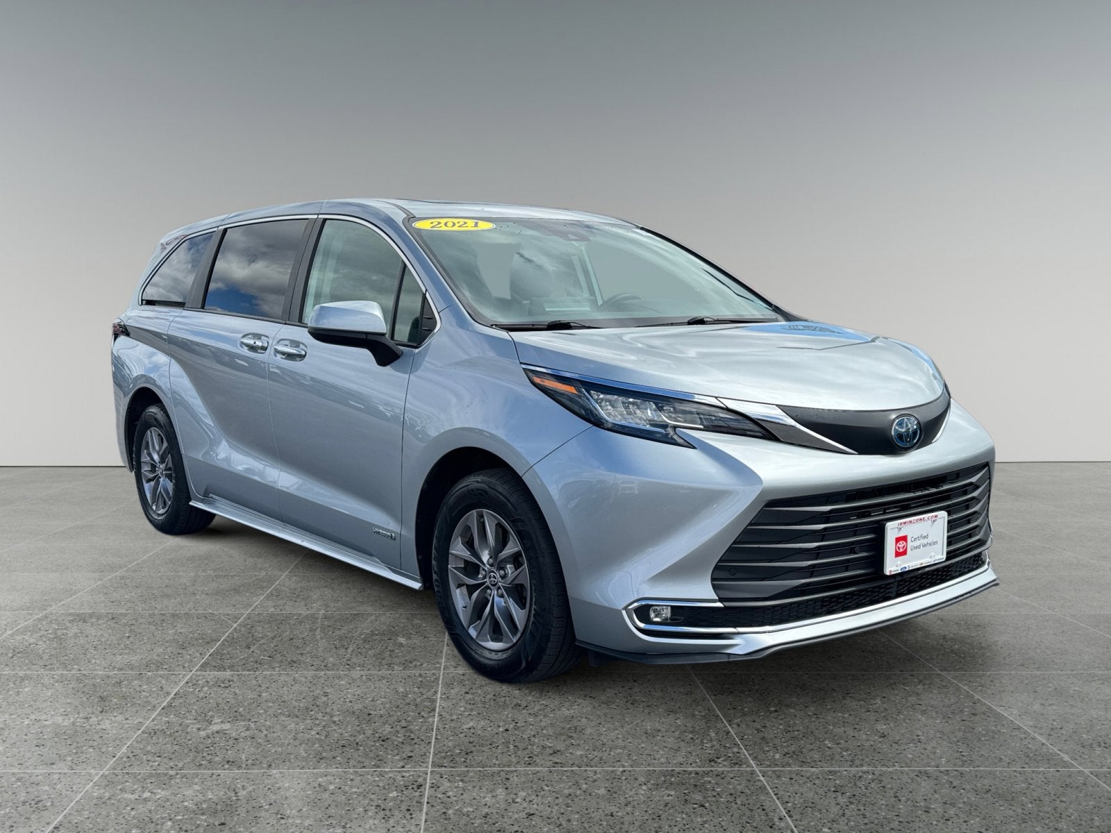 2021 Toyota Sienna XLE