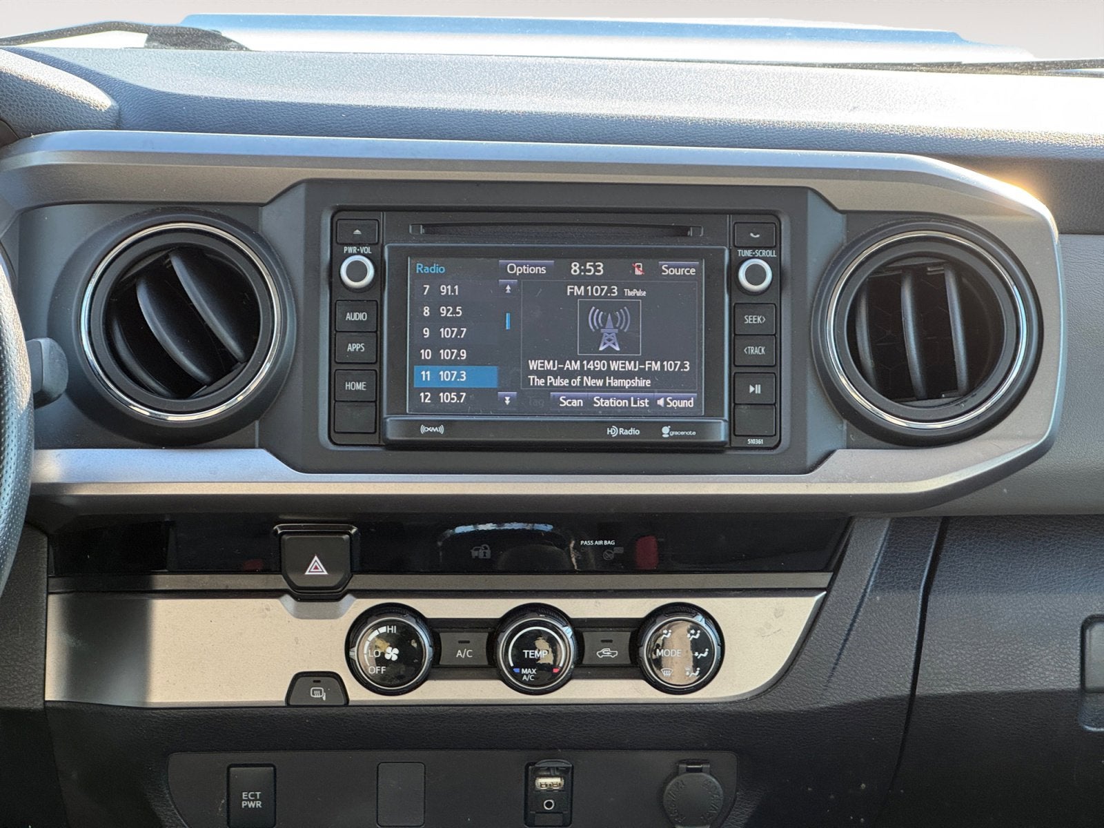 2018 Toyota Tacoma SR5