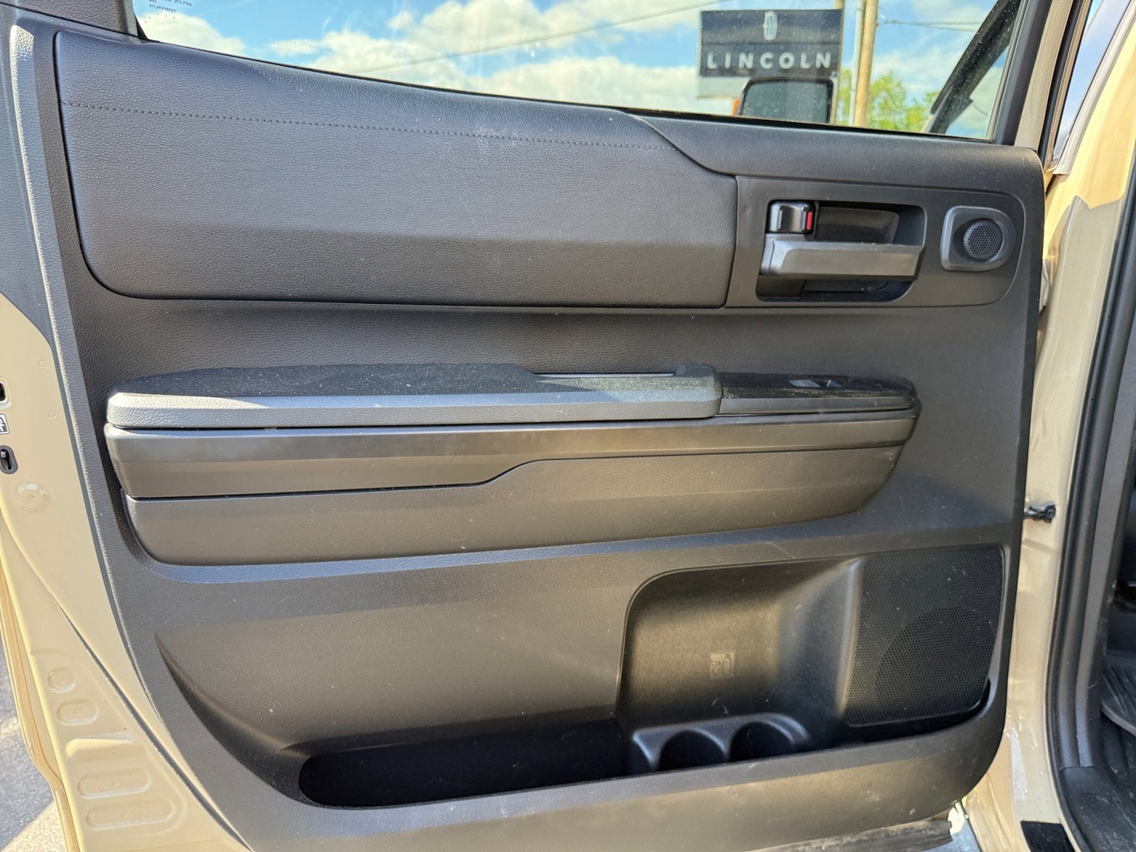 2018 Toyota Tundra 4WD Truck SR5