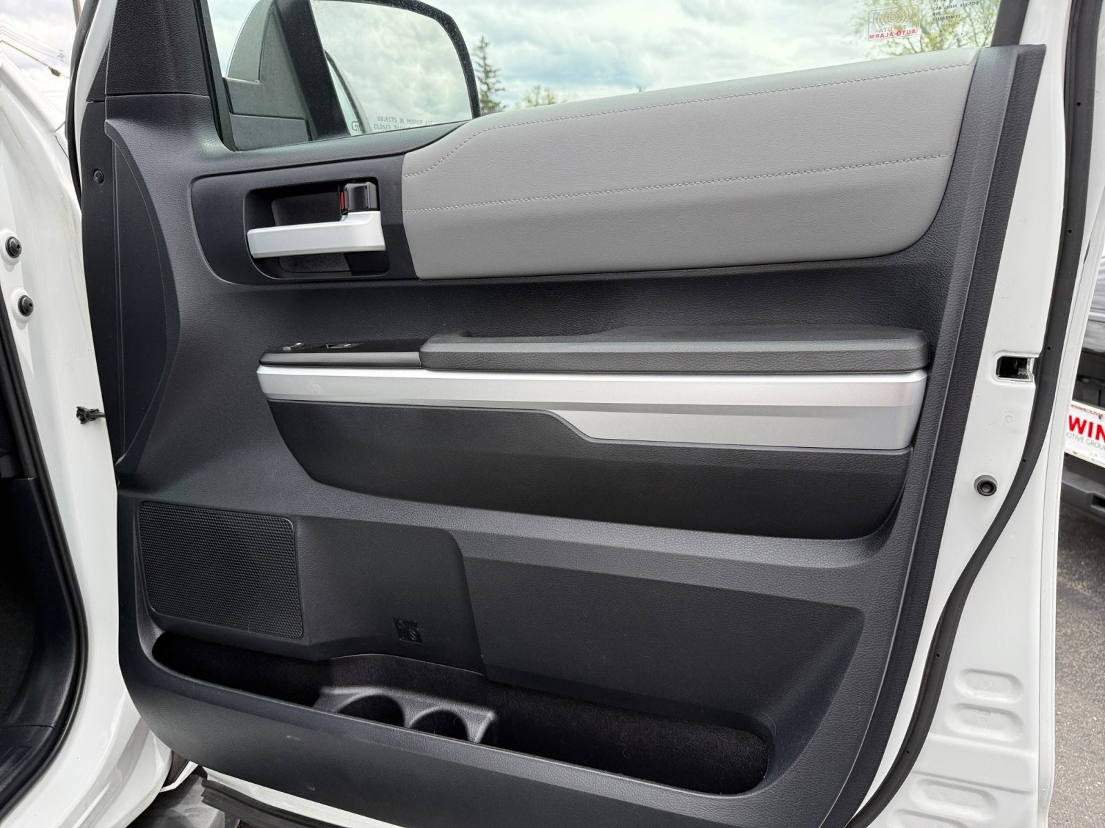 2014 Toyota Tundra 4WD Truck LTD
