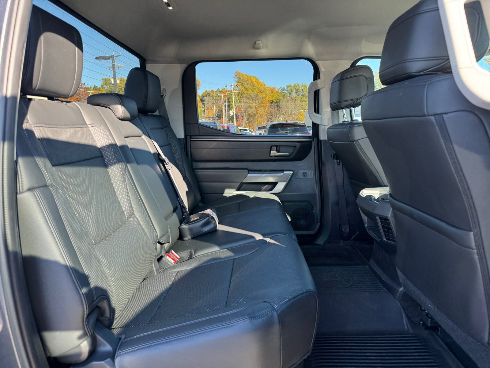 2023 Toyota Tundra 4WD Truck SR5
