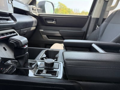 2024 Toyota Tundra 4WD Truck SR5