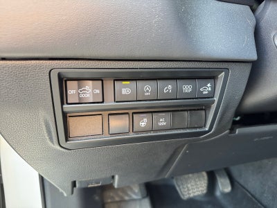2023 Toyota Tundra 4WD Truck Platinum