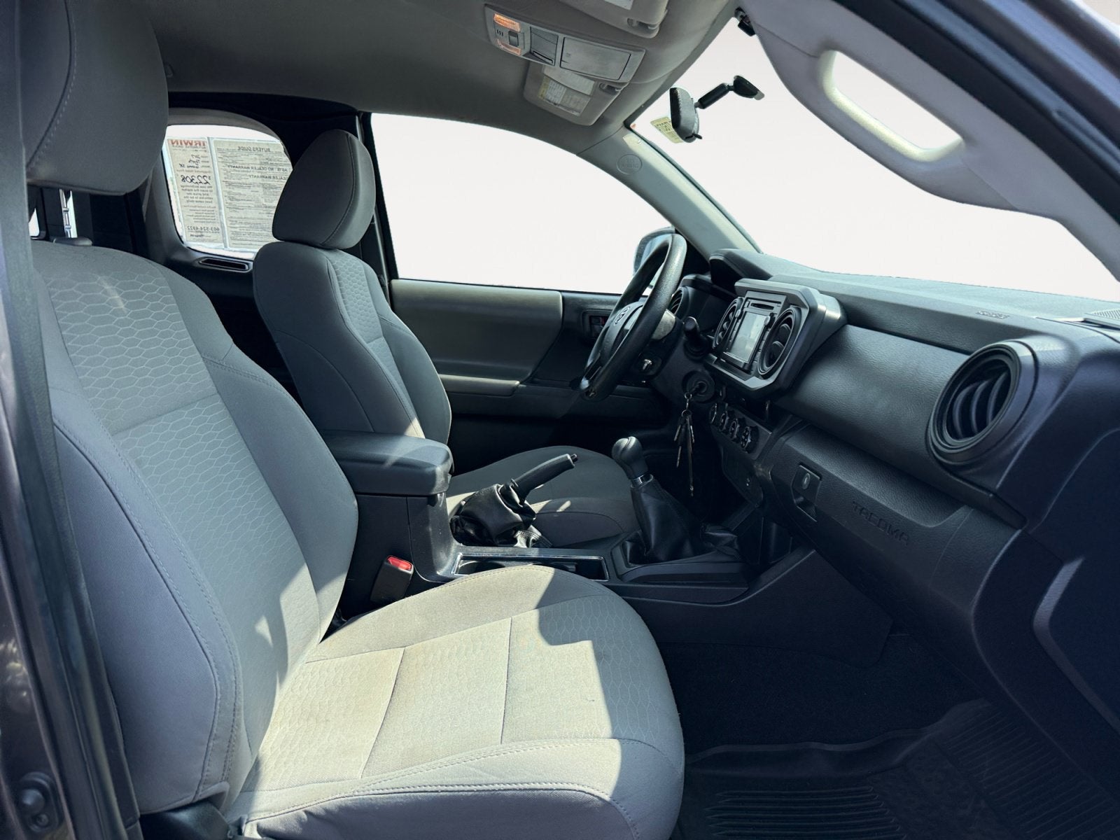2017 Toyota Tacoma SR