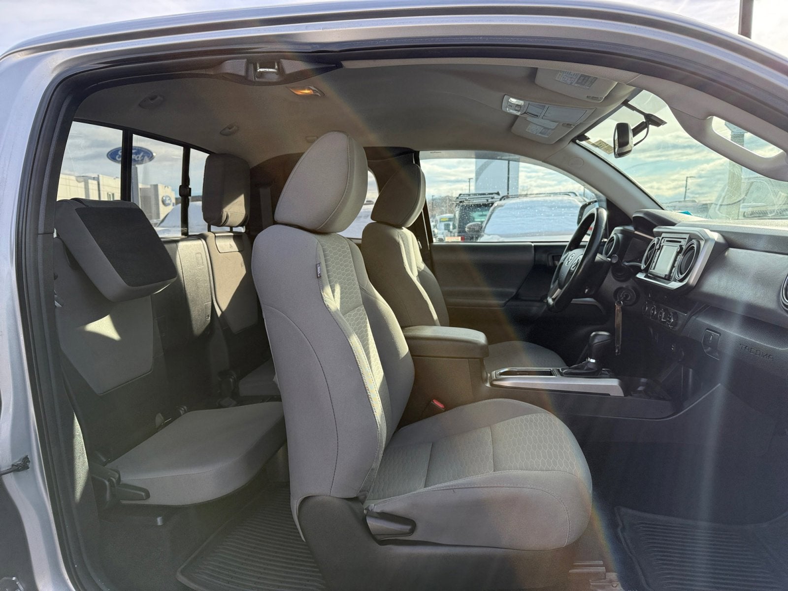 2016 Toyota Tacoma SR5