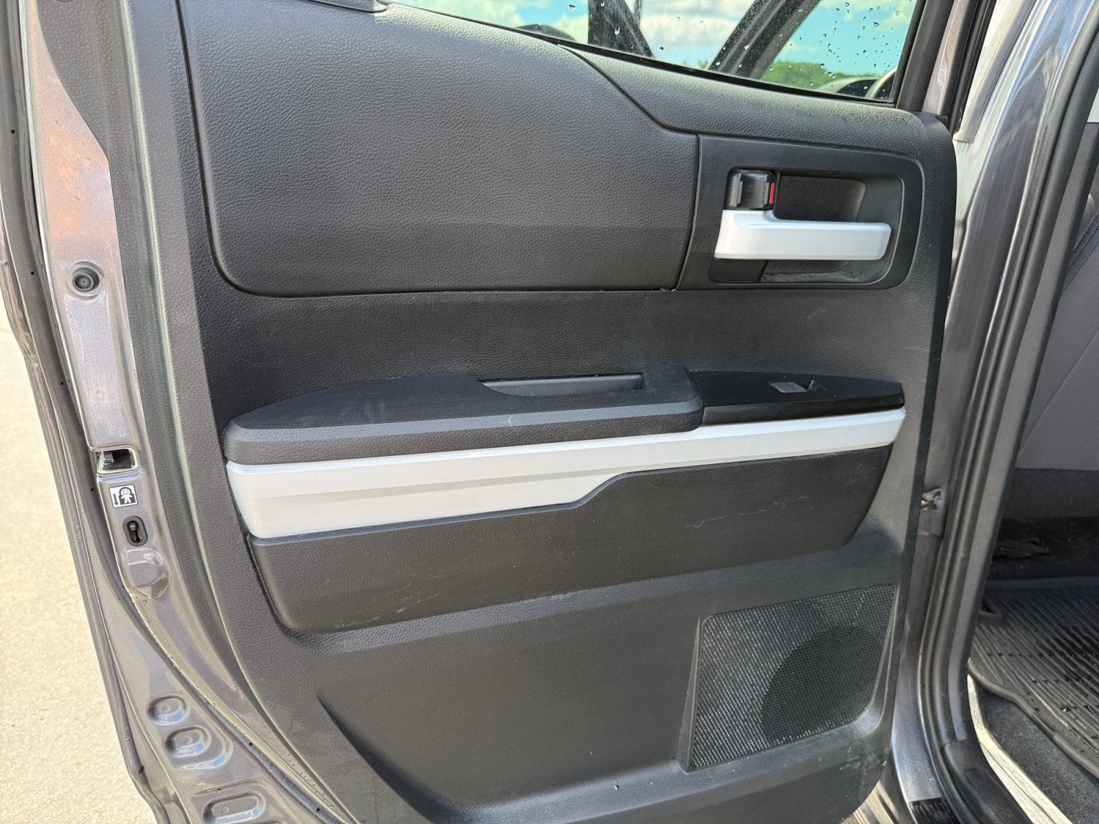 2018 Toyota Tundra 4WD Truck SR5