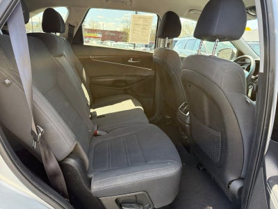 2020 Kia Sorento LX V6