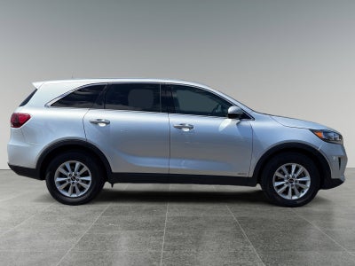 2020 Kia Sorento LX V6