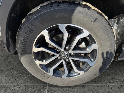 2024 Toyota Corolla Cross Hybrid XSE