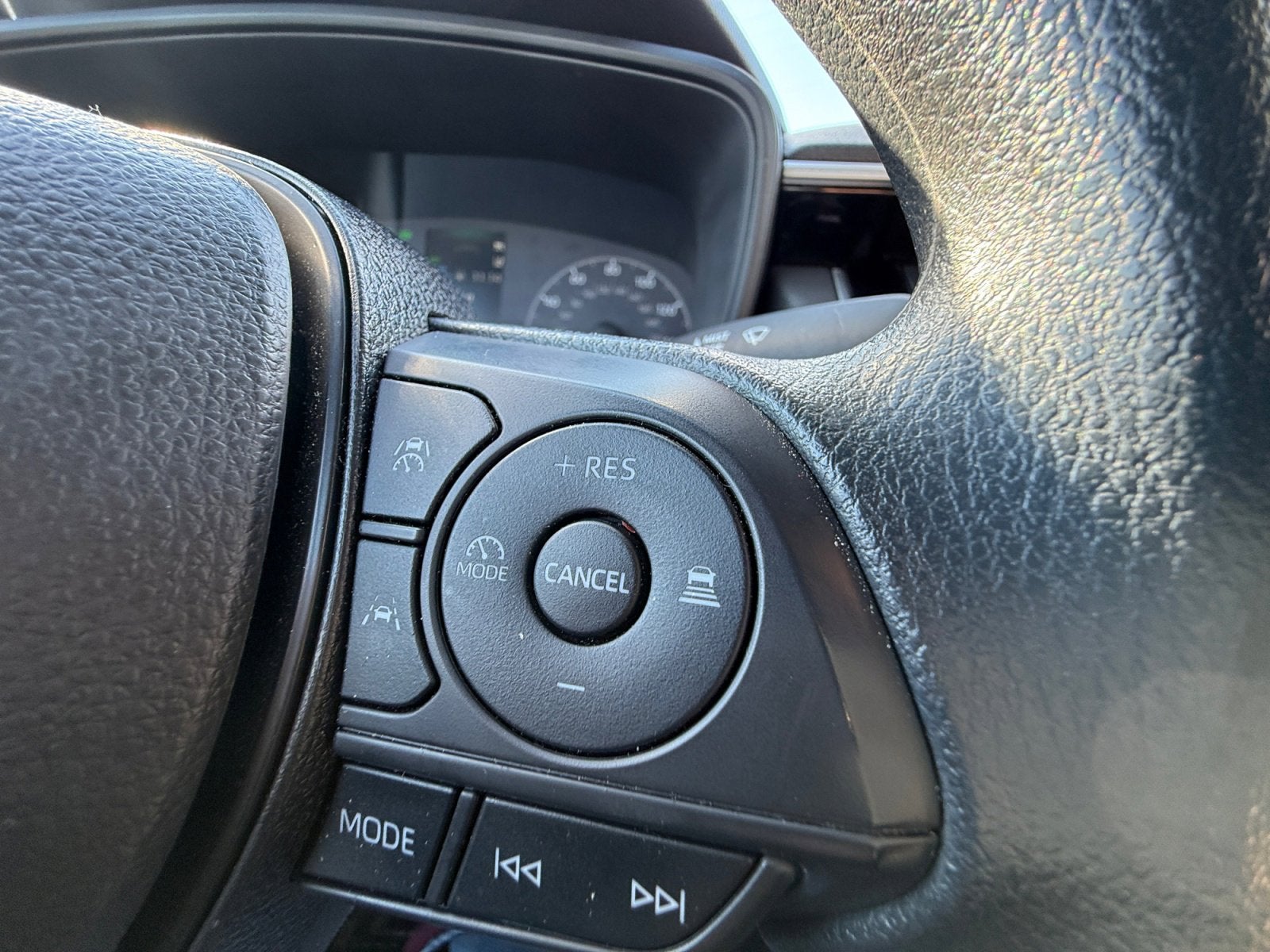 2024 Toyota Corolla Cross Hybrid XSE