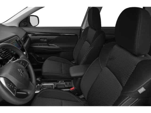 2020 Mitsubishi Outlander Base