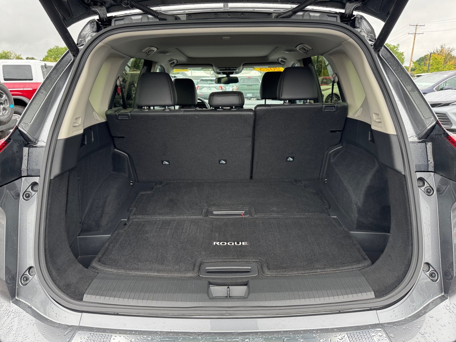 2025 Nissan Rogue Platinum