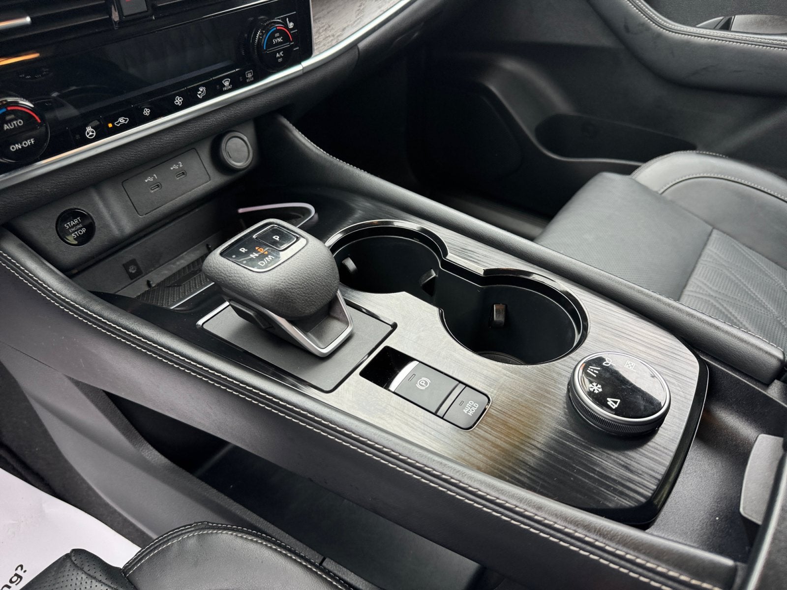 2025 Nissan Rogue Platinum
