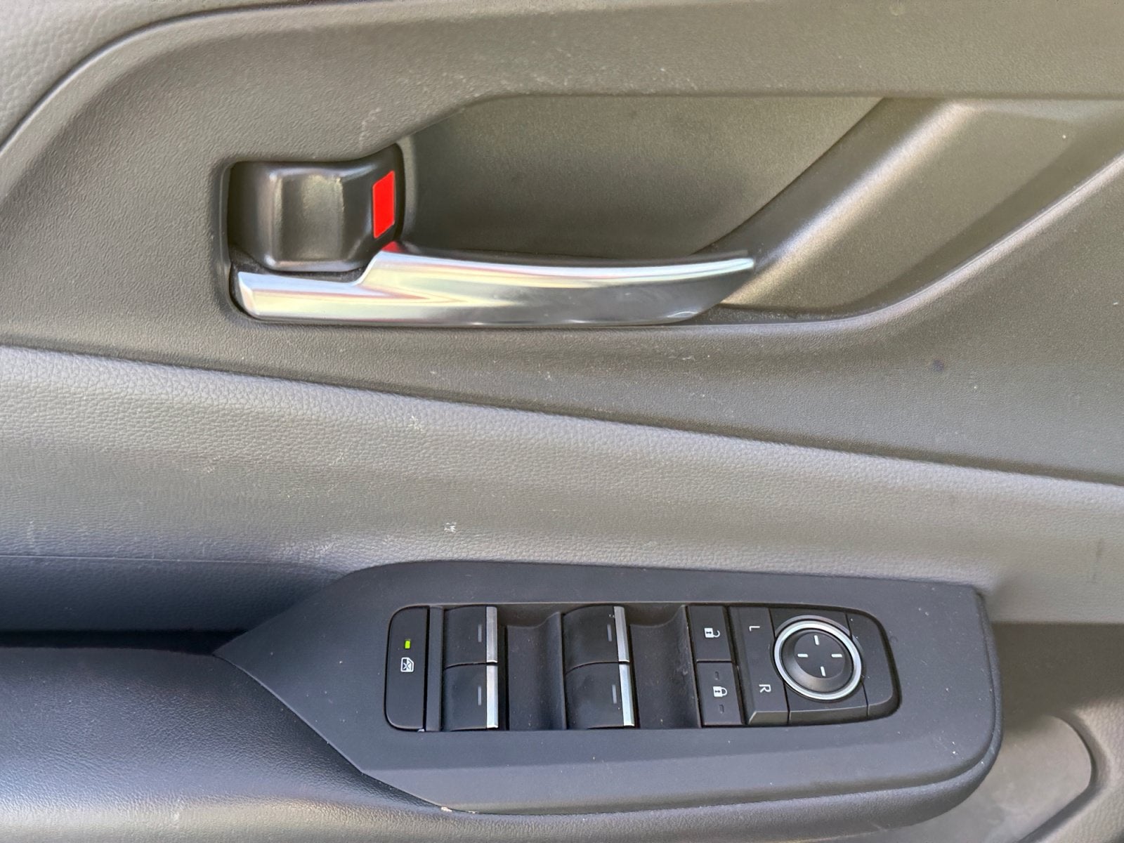 2023 Toyota Prius XLE