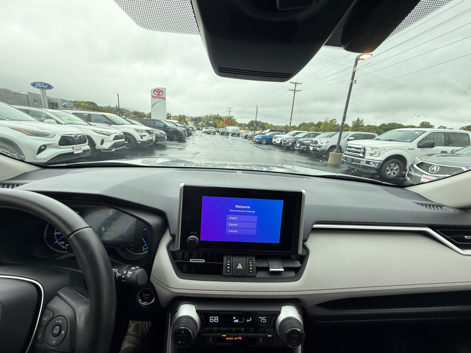 2023 Toyota RAV4 Hybrid XLE Premium
