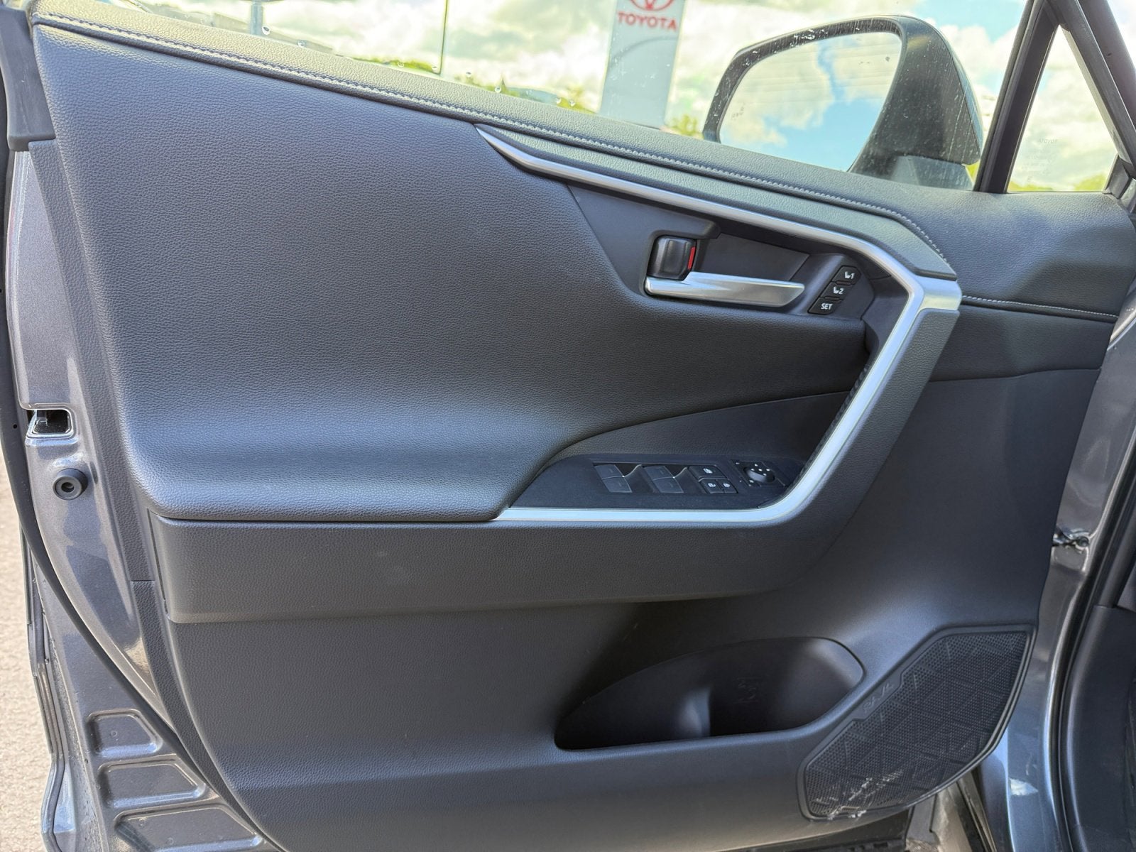 2023 Toyota RAV4 Hybrid Limited