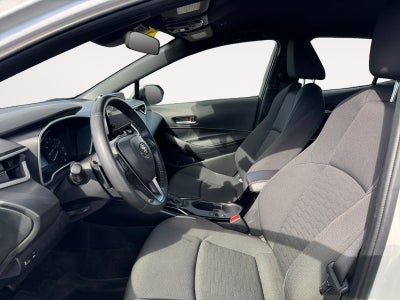 2025 Toyota Corolla Hatchback SE