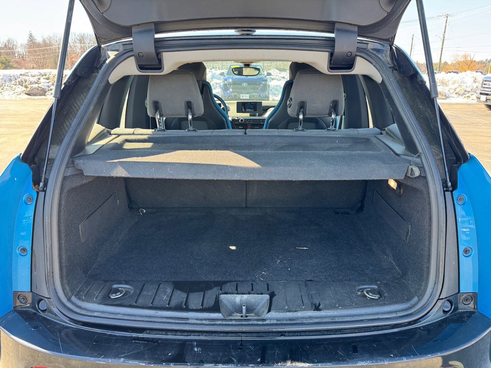 2017 BMW i3 94Ah w/Range Extender