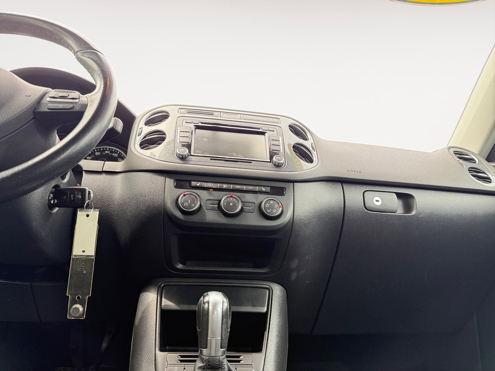 2015 Volkswagen Tiguan Base