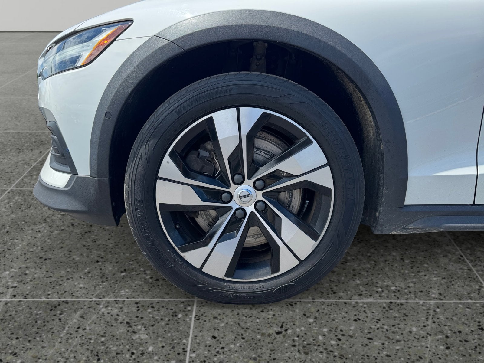2020 Volvo V60 Cross Country T5