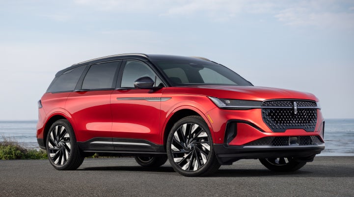 A 2024 Lincoln Nautilus® Reserve model is shown with the stylish available Jet Appearance Package. | Irwin Lincoln Laconia in Laconia NH