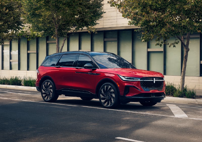 2026 Lincoln Nautilus® SUV with the available Jet Appearance Package and Hybrid transmission. | Irwin Lincoln Laconia in Laconia NH