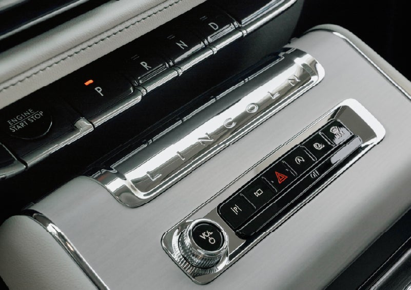 The piano key gear selector of a 2027 Lincoln Aviator® Back Label™ SUV. | Irwin Lincoln Laconia in Laconia NH